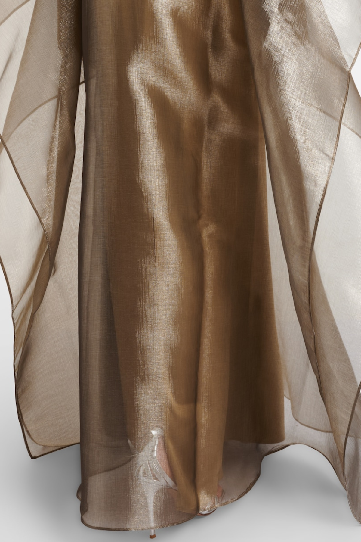 Akirare Glossy Layer Maxi Dress
