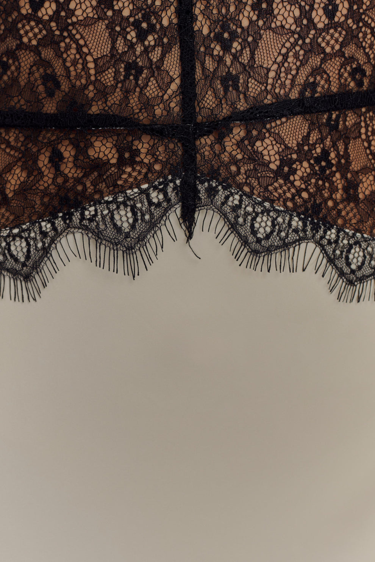 Edwiga Lace Halter Maxi Dress - Champagne