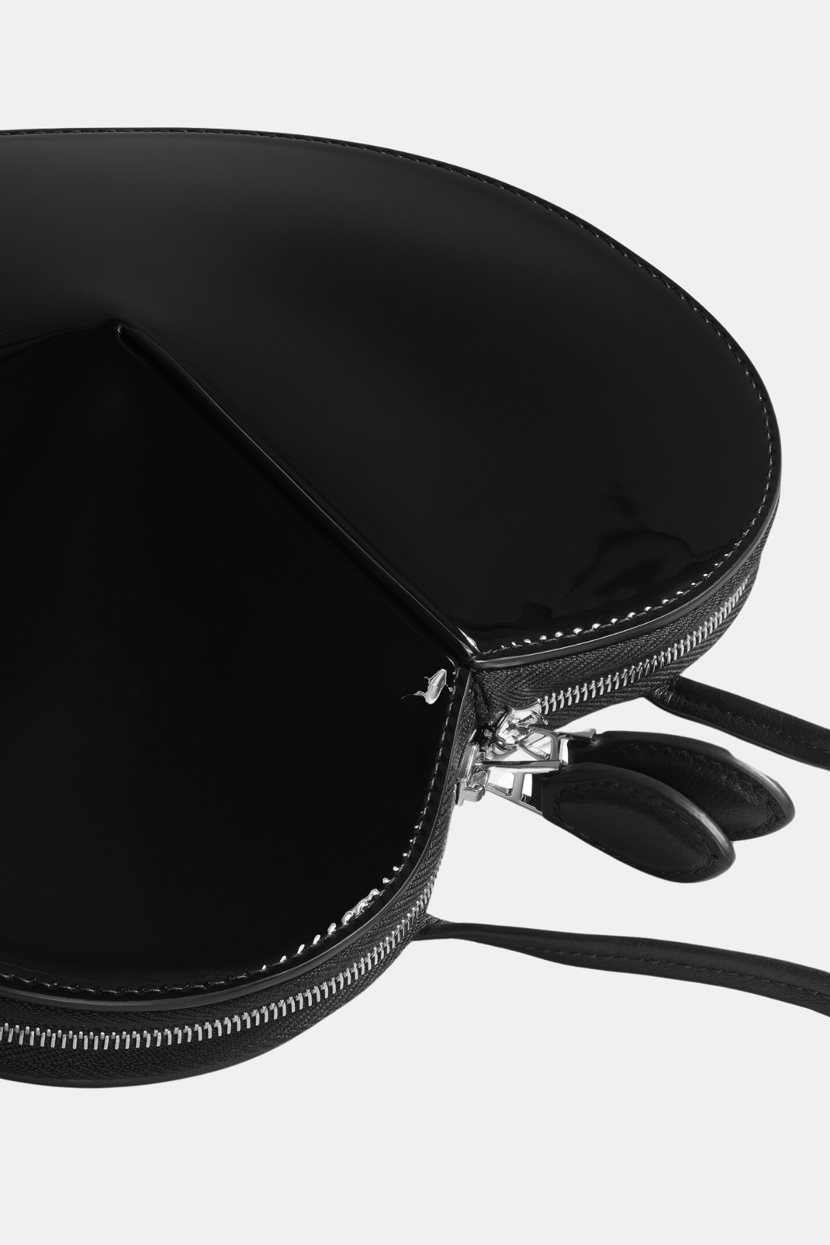 Kyaia Heart Patent Leather Shoulder Bag - Black