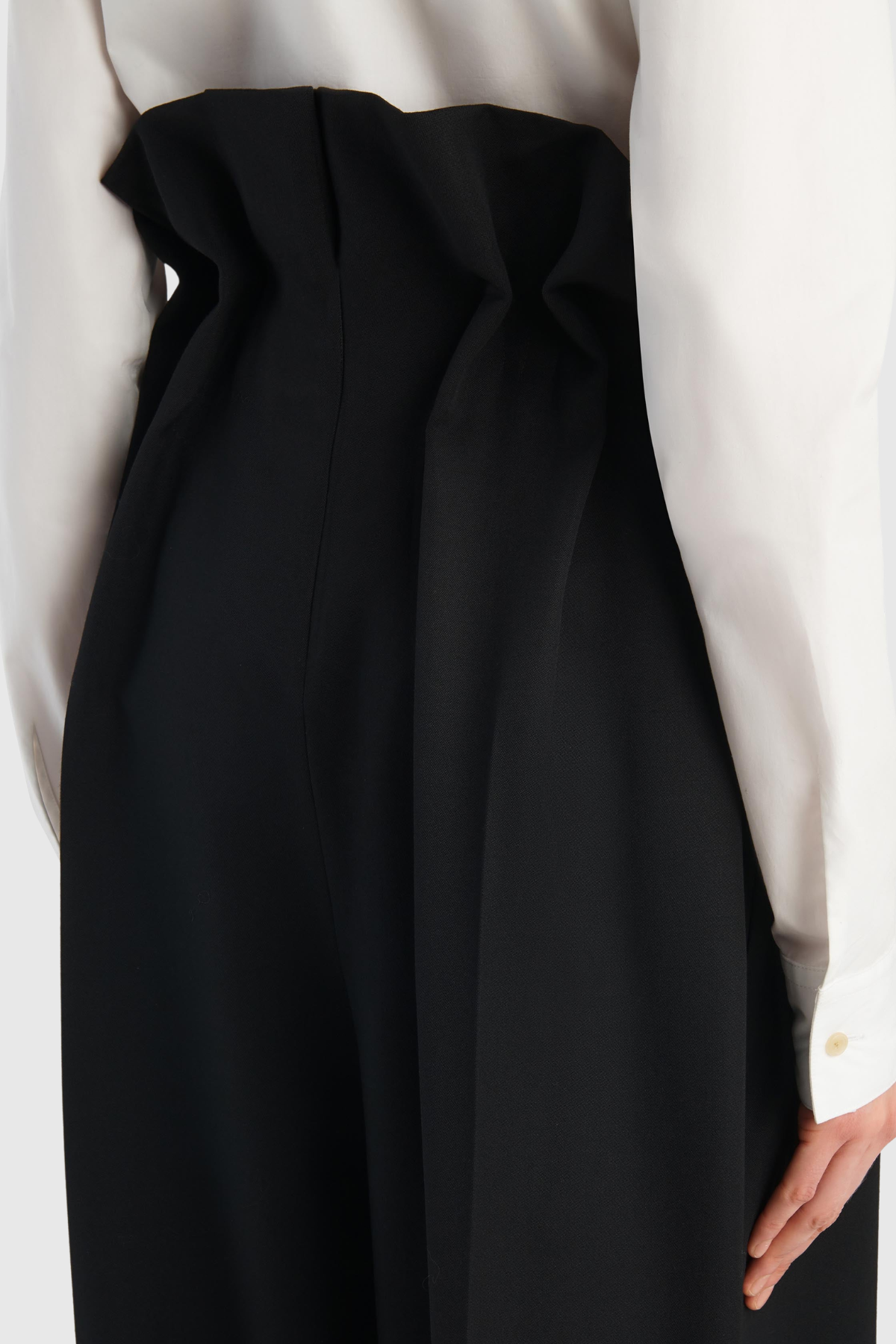 Laelia Ruffle Bloom Trousers