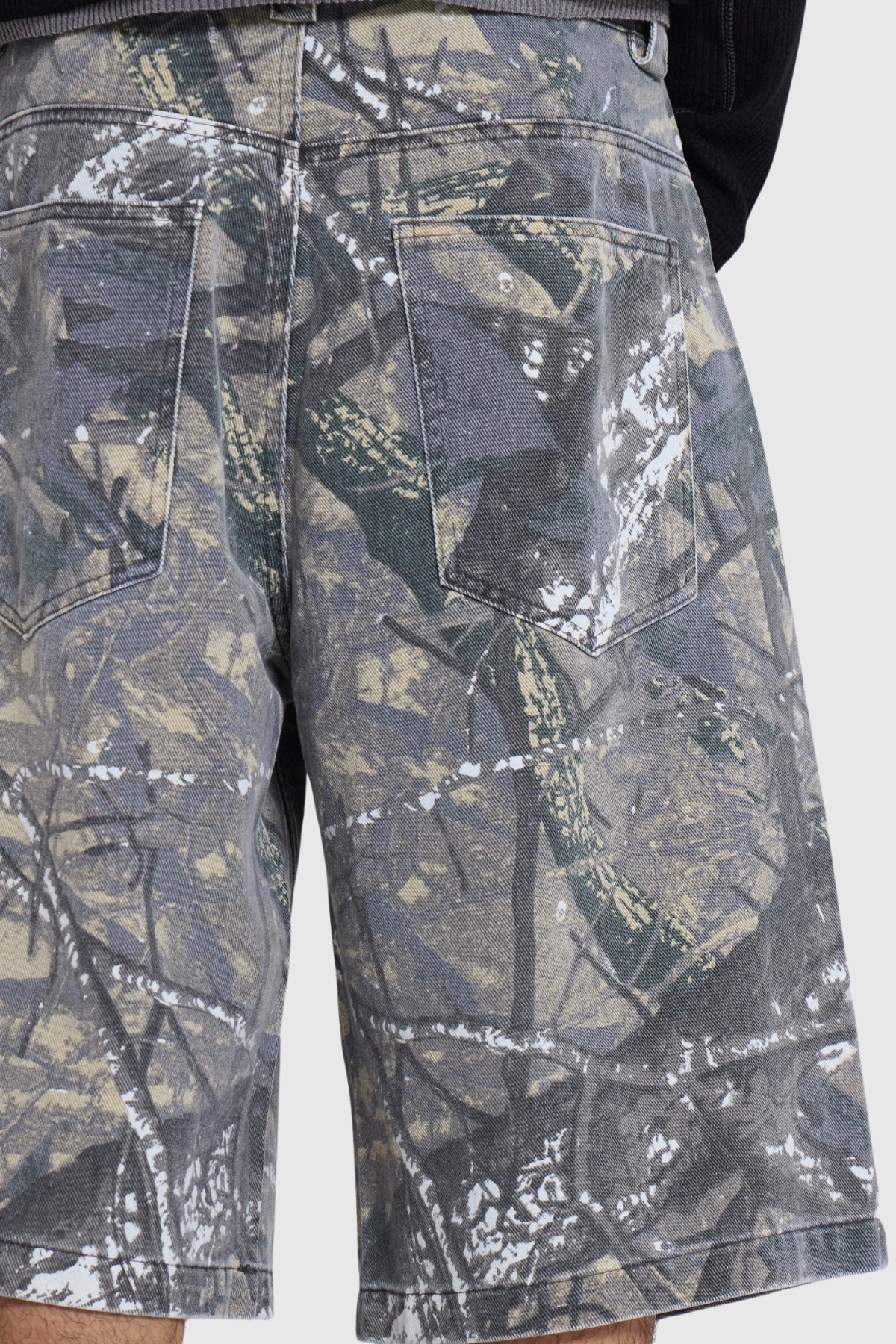 Oneia Forest Shorts