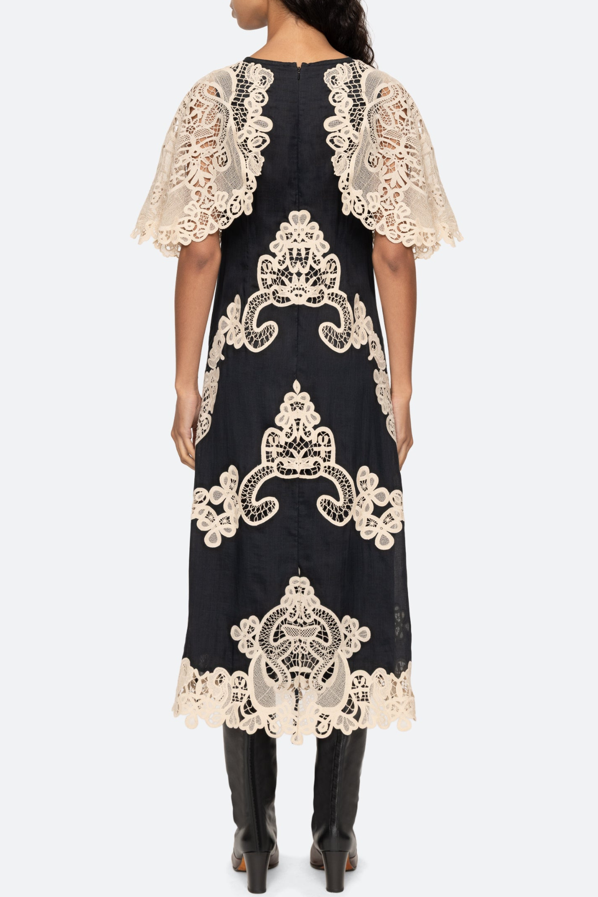 Ruio Cochet Shawl Lace Midi Dress - Black