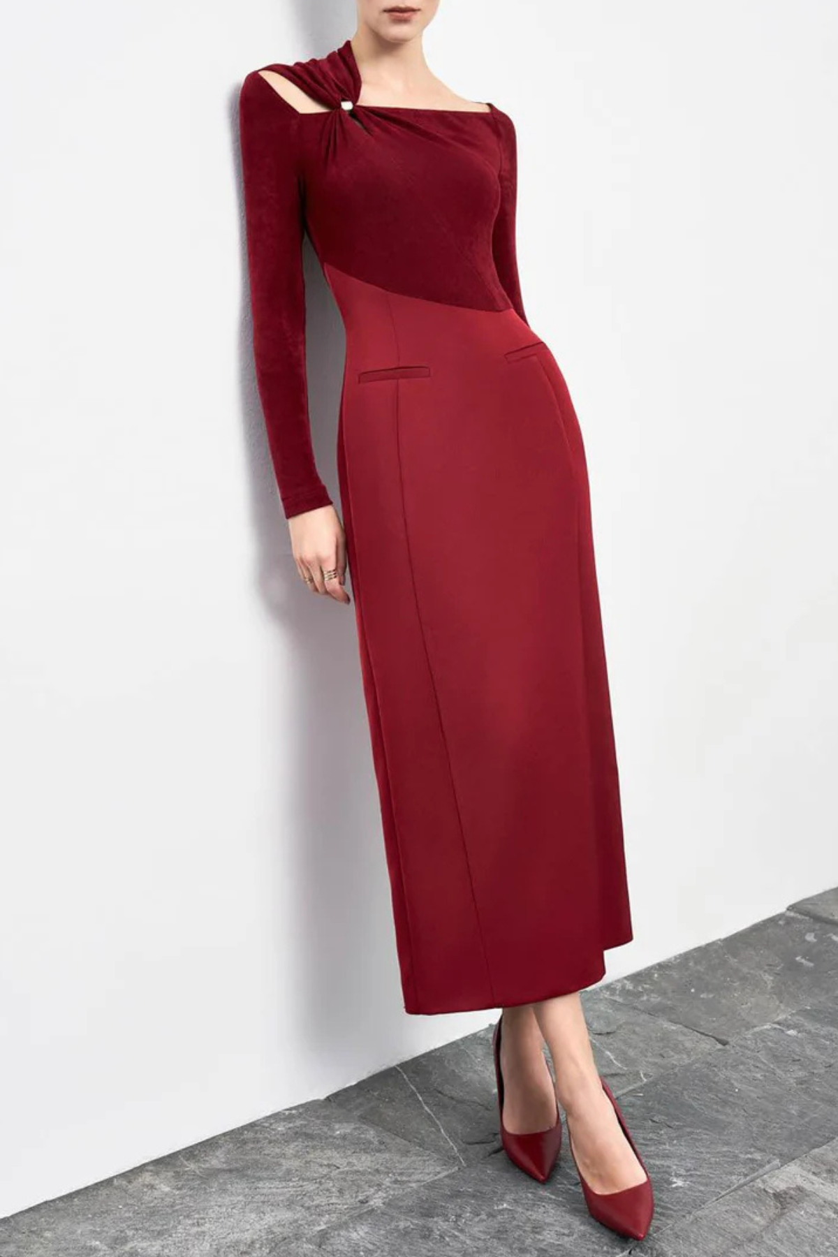 Samaro Asymmetric Cutout Panel Midi Dress - Red