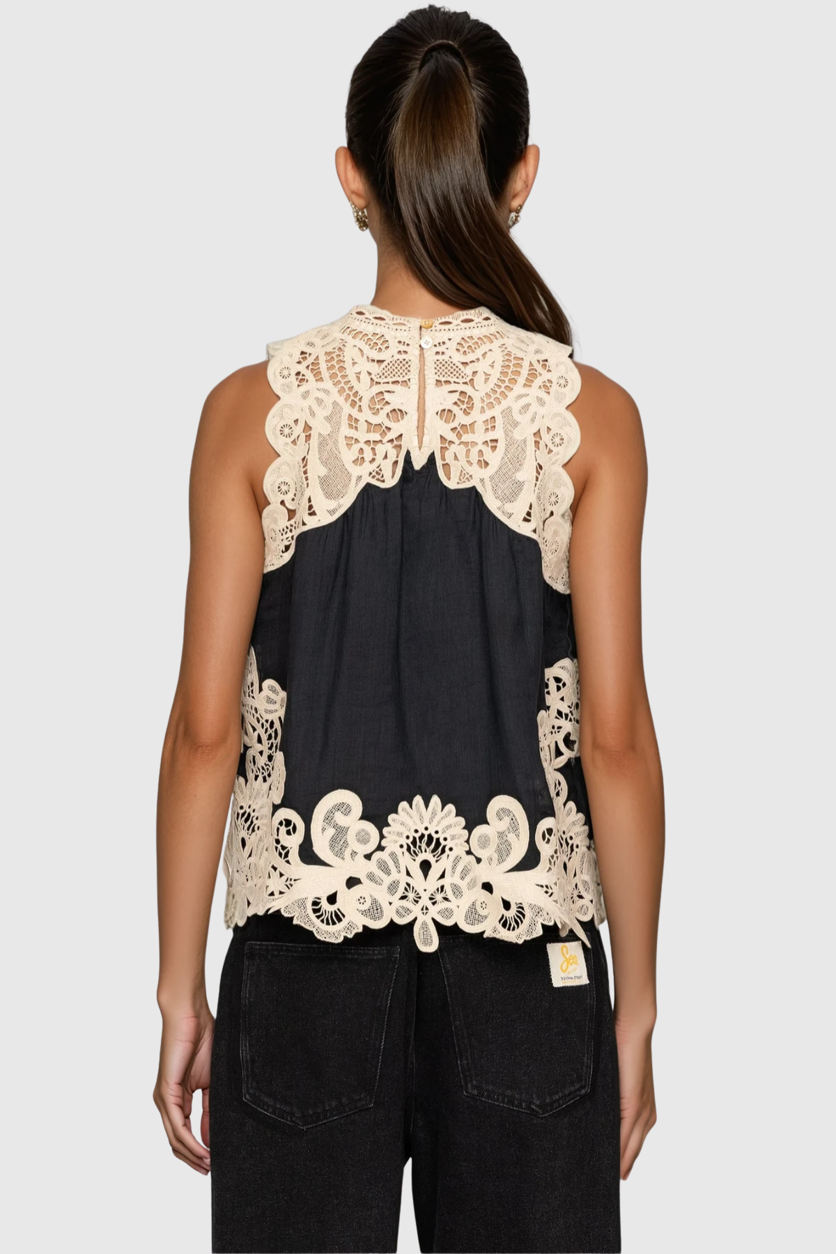 Ruio Cochet Sleeveless Lace Top - Black