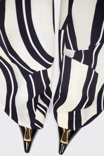 Allisa Print Padlock Blazer - Black