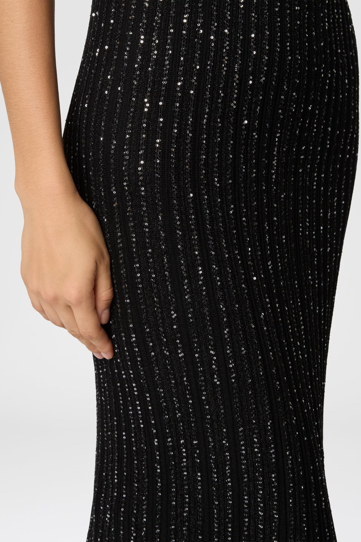 Anderso Sequin Knit Maxi Dress - Black