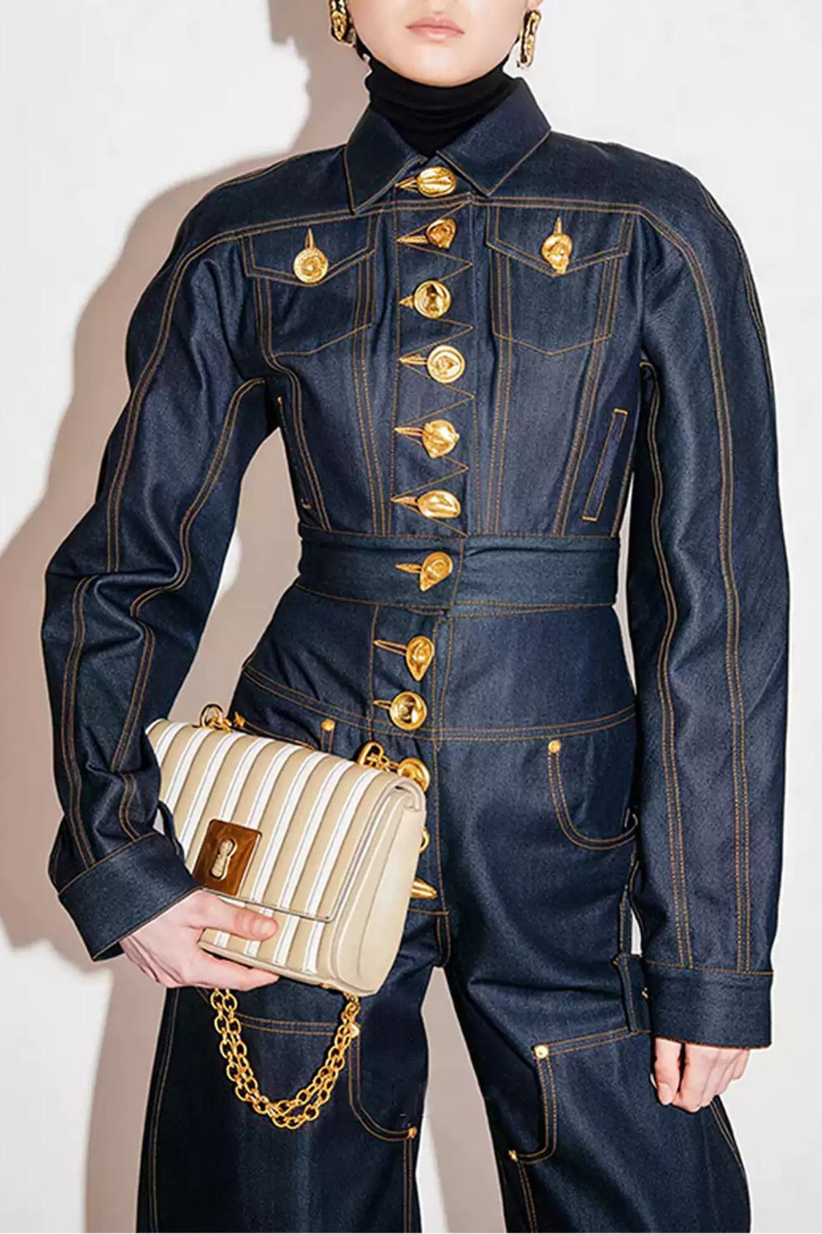 Annema Buttoned Embellished Jeans