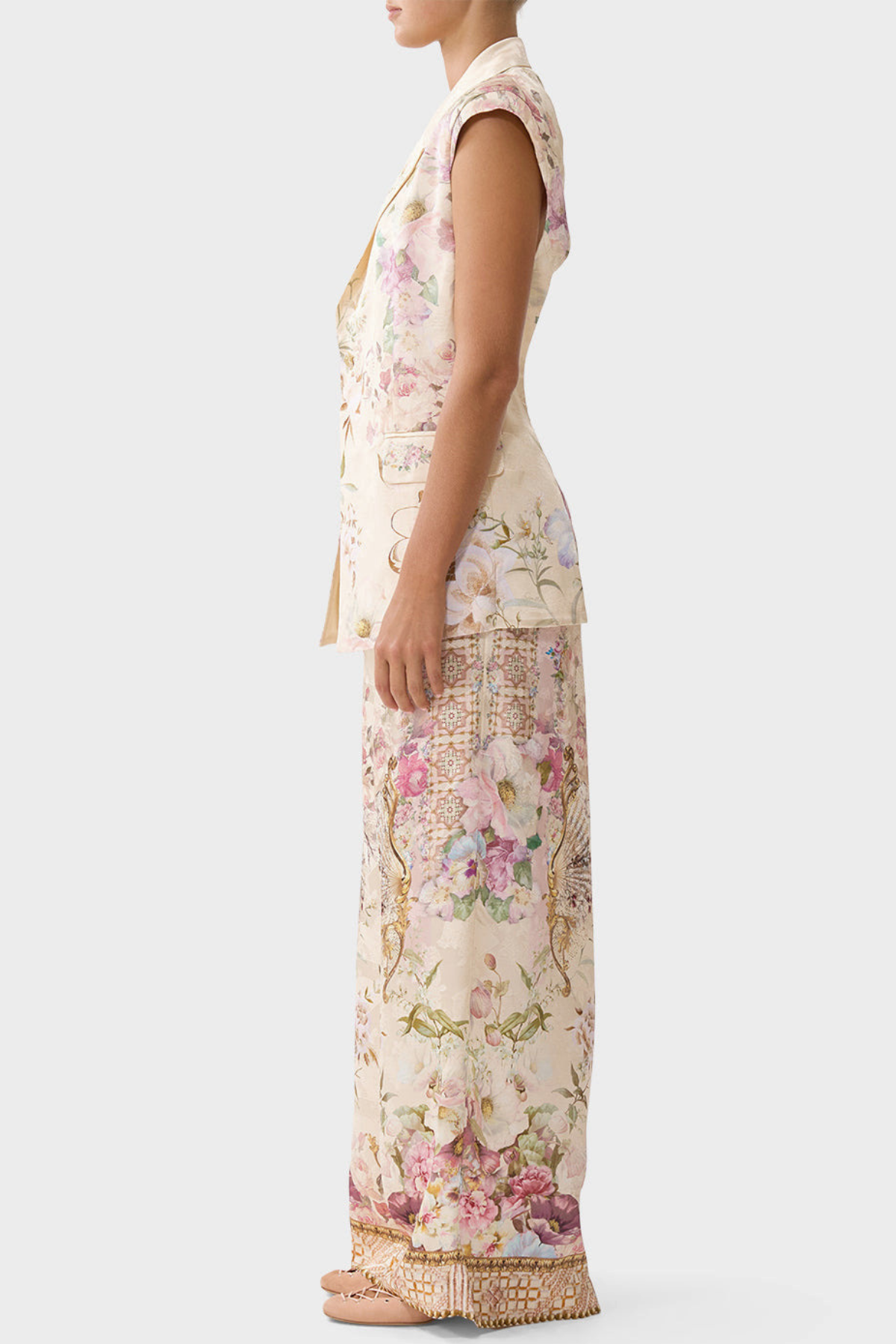 Bathsha Floral Backless Vest