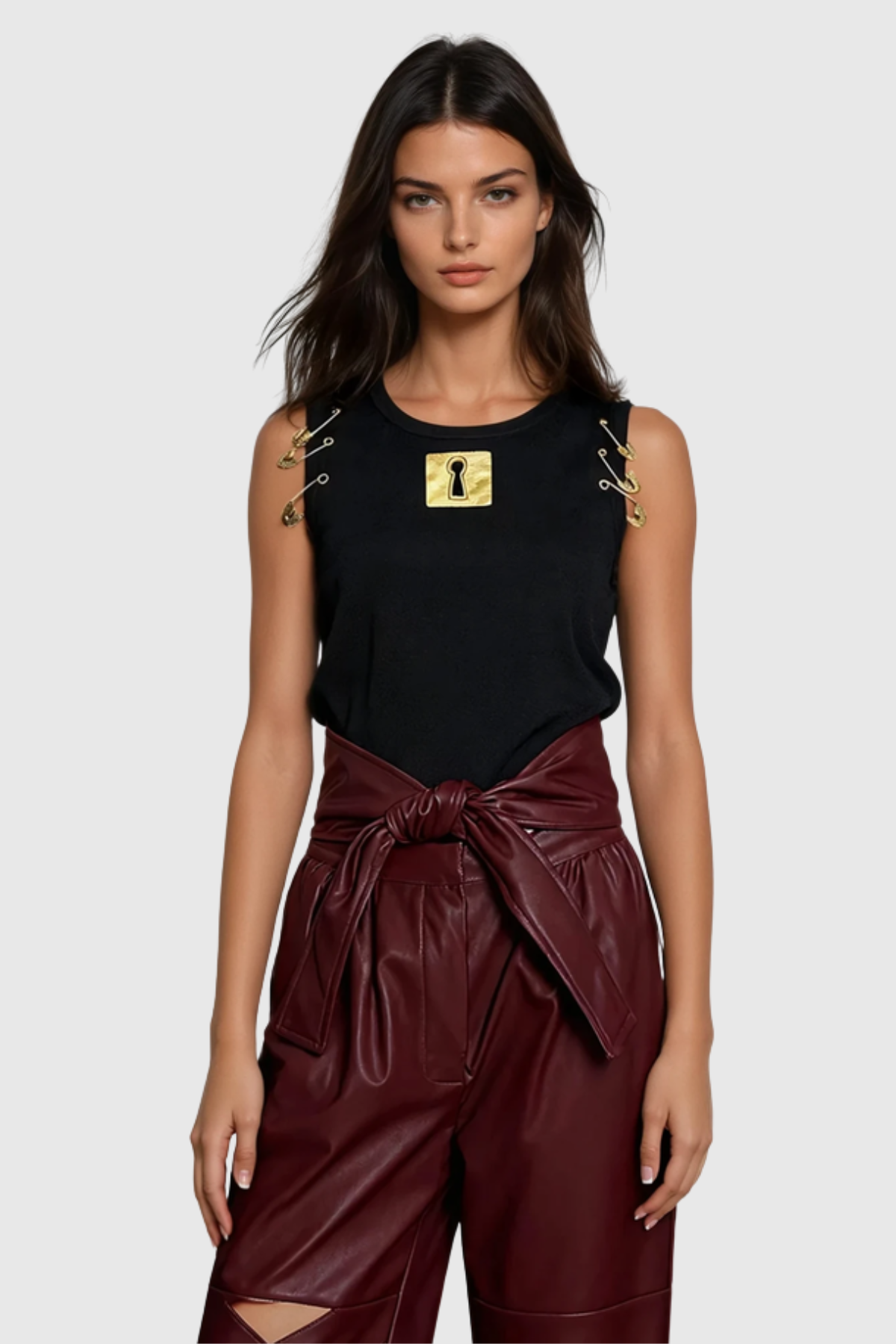 Bryce Kryhole Paperclip Top - Black