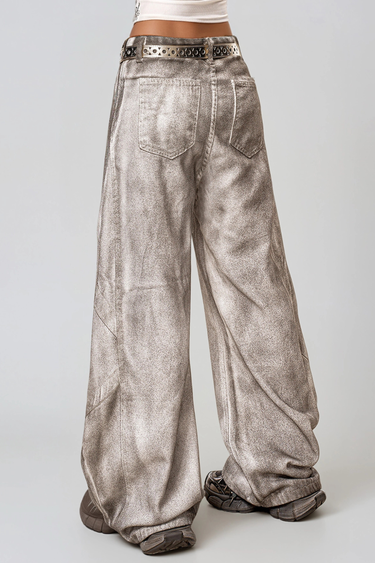 Caoimh Bleached Wide Leg Jeans