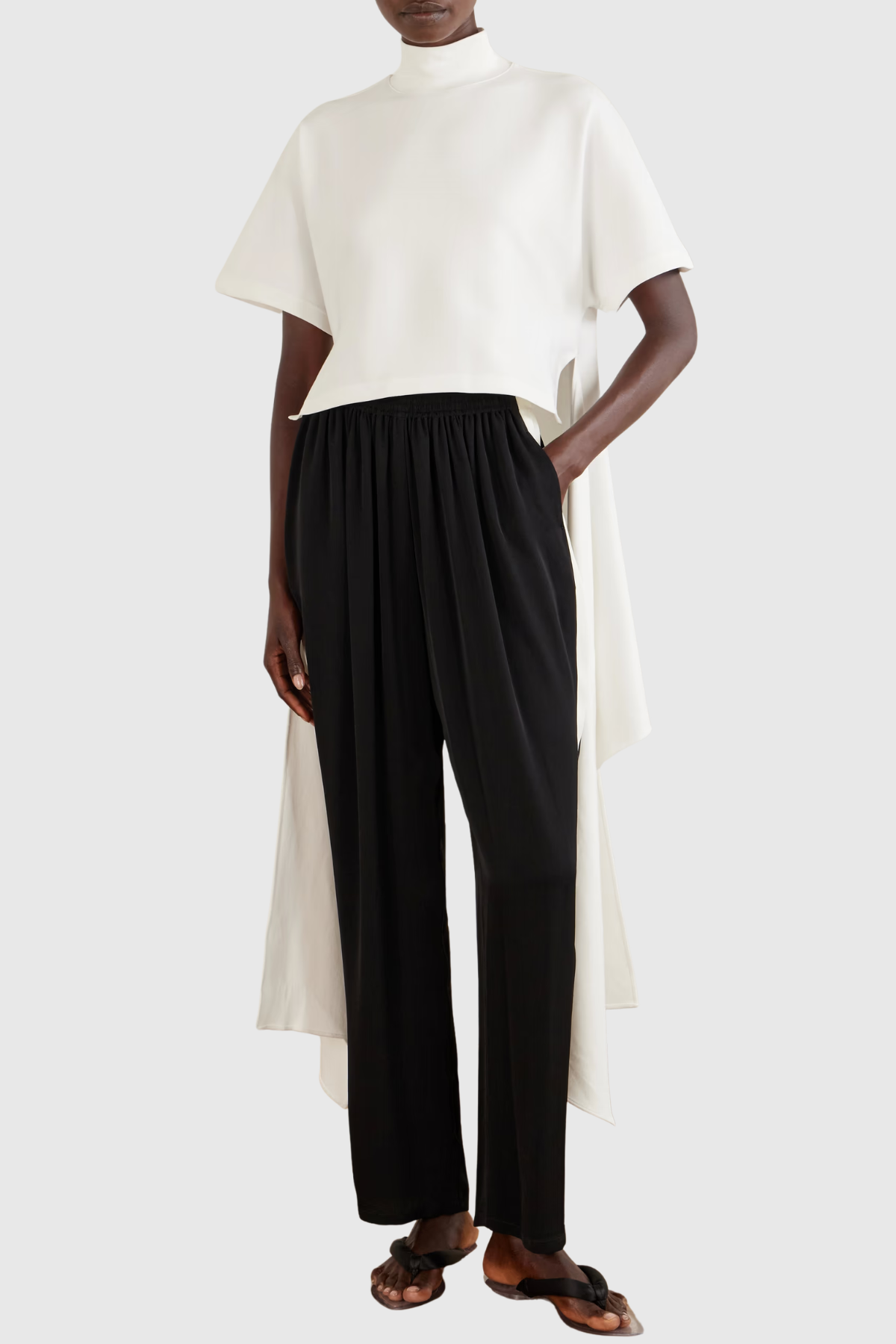 Cloda Asymmetric T-shirt