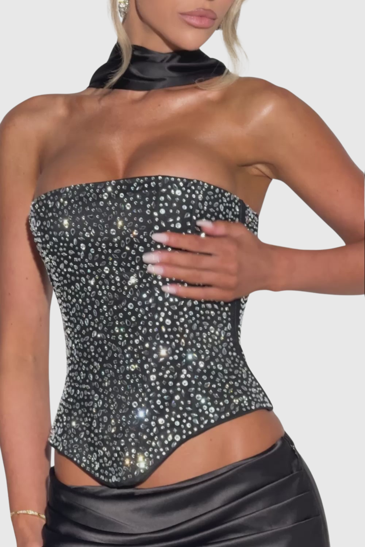 Drando Crystal Embellished Crset - Black