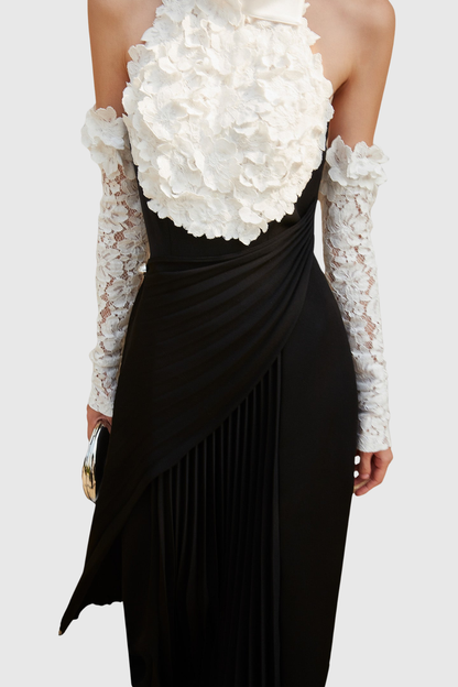 Easton Floral Appliqué Lace Pleated Maxi Dress