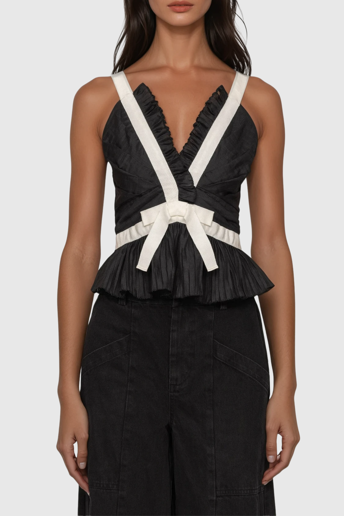 Eleanore V-neck Bow Top - Black