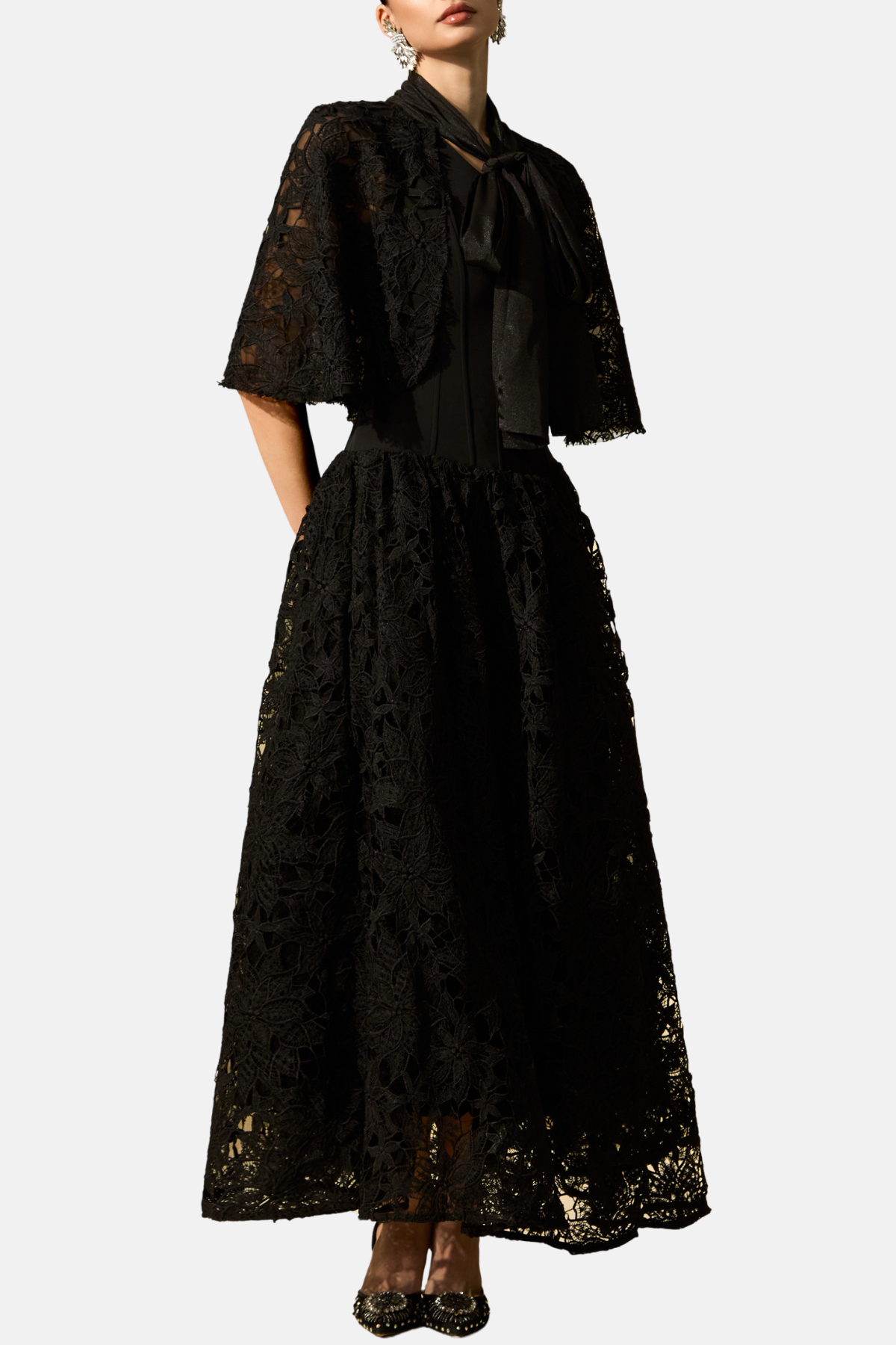 Esras Lace Bow Embellished Maxi Dress - Black
