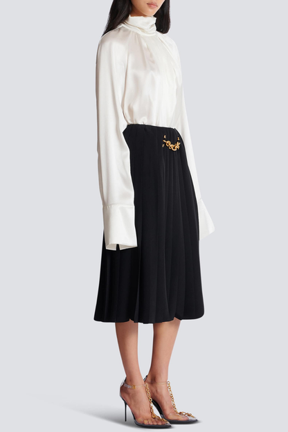 Foxea Chain Embellished Pleated Midi Skirt - Black