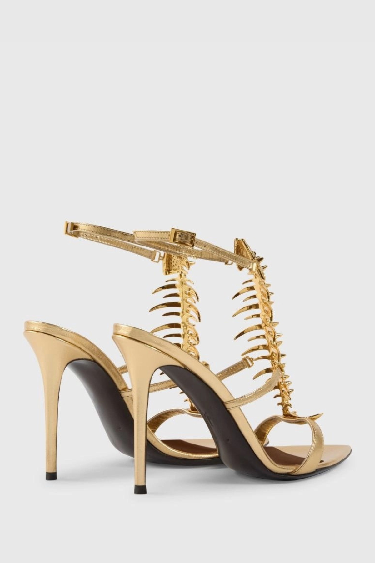 Gelia Fishbone Strap Sandals - Gold