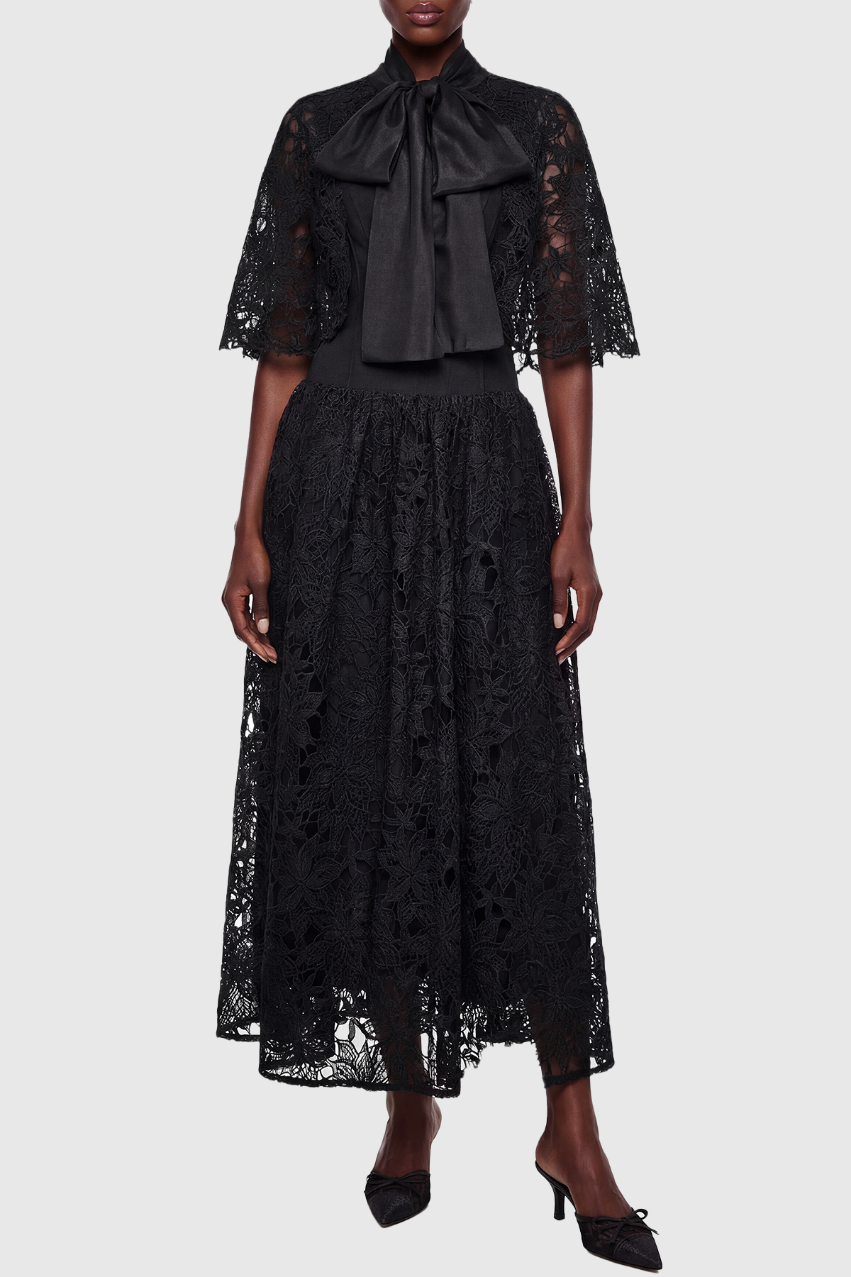 Hakeo Floral Lace Bow-Tie Maxi Dress - Black
