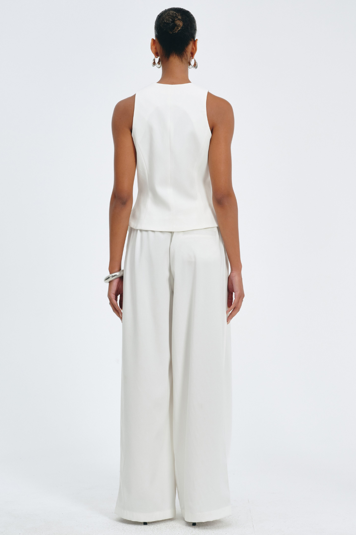Idrila Vest & Trousers Set - White