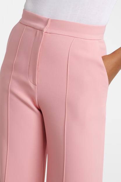 Igoria Floral Appliqué Blazer & Pants Set - Pink