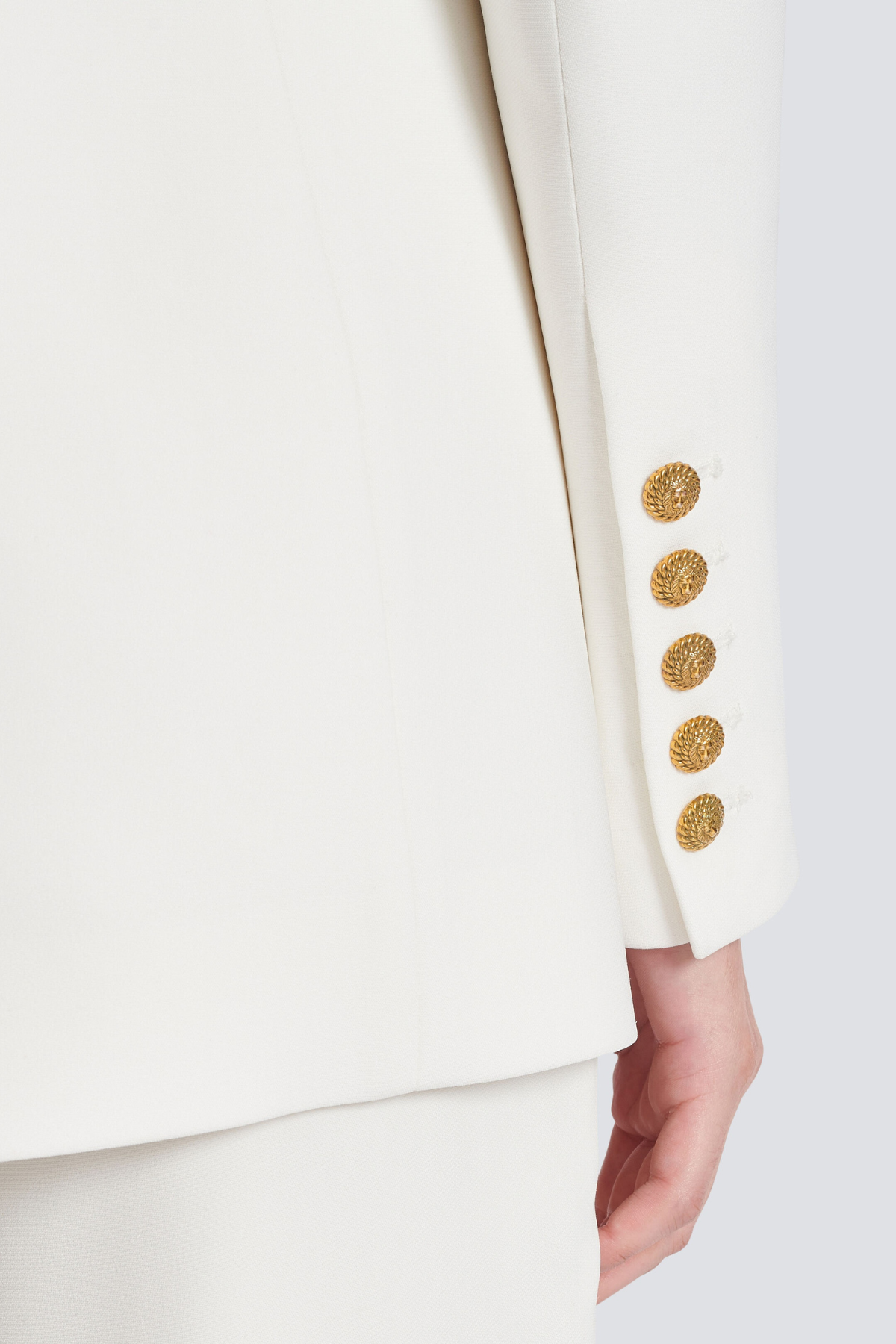 Koae 2-buttoned Blazer - White