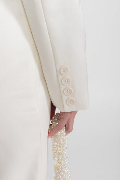 Kolea  Floral Appliqué Coat