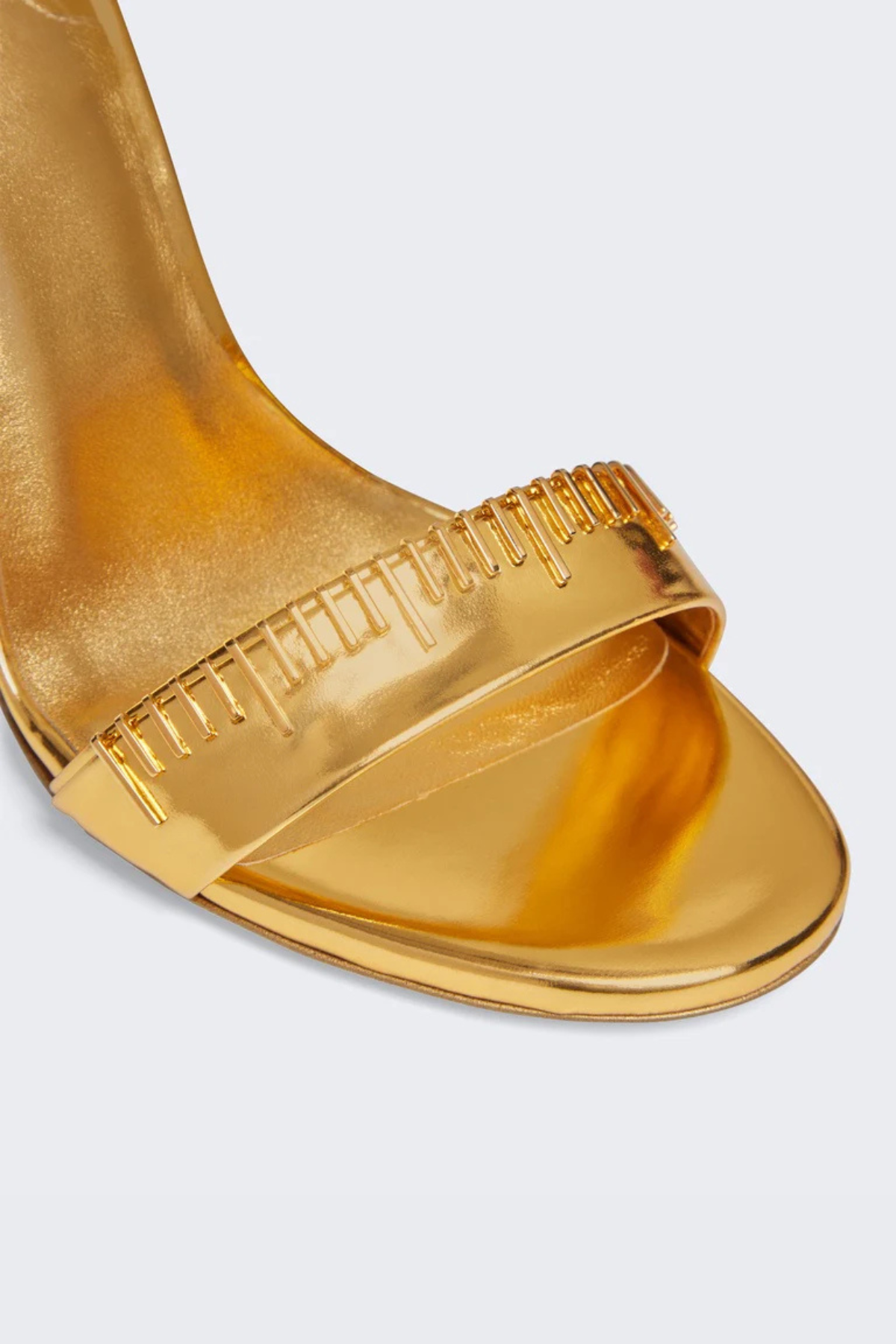 Kormla  Measuring Tape Sandals - Gold