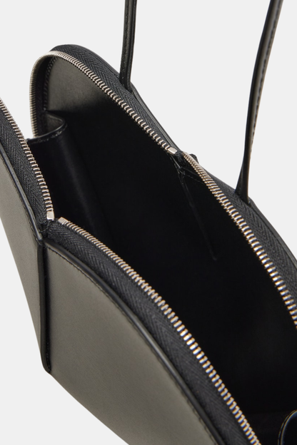 Kyaia Heart Leather Shoulder Bag - Black
