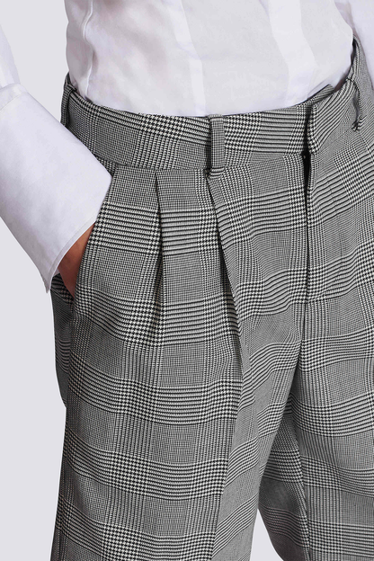 Lprol Plaid shorts