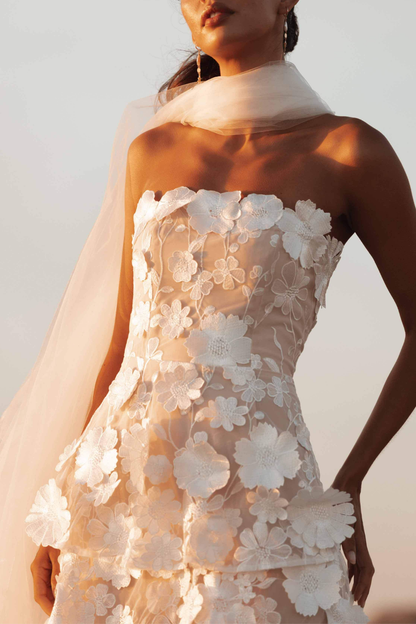 Najor Floral Embroidered Strapless Midi Dress
