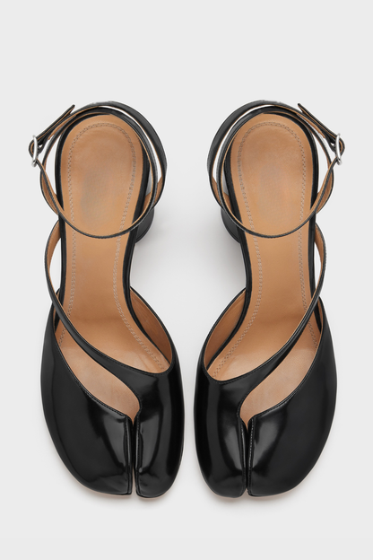 Nimue Tabi Strap Pump Sandals - Black
