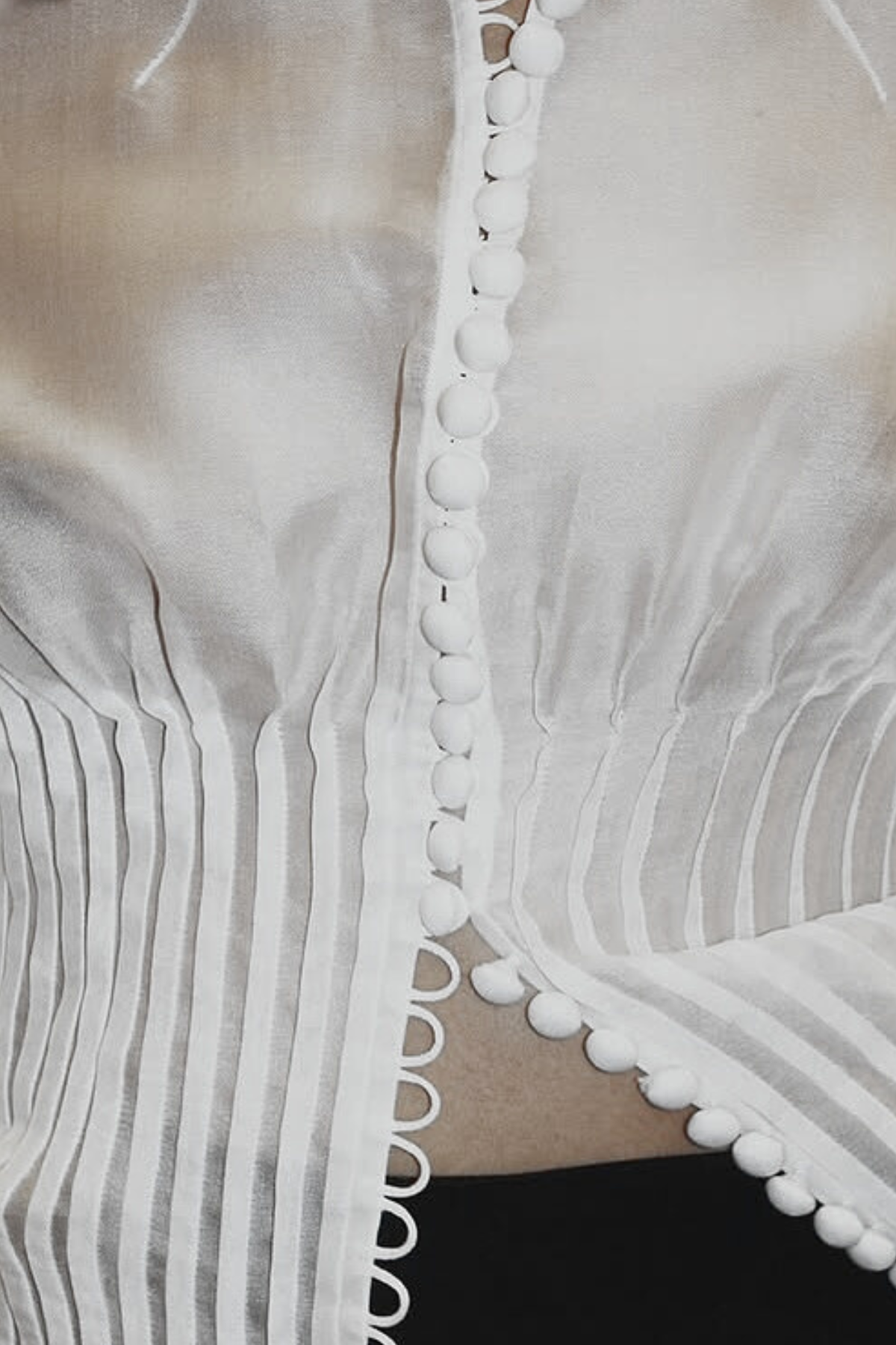 Nisha Buttoned Pleated Midi Shirt - White