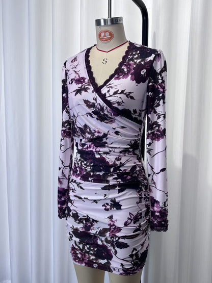 Lace-trimmed printed long-sleeved V-neck bodycon mini dress