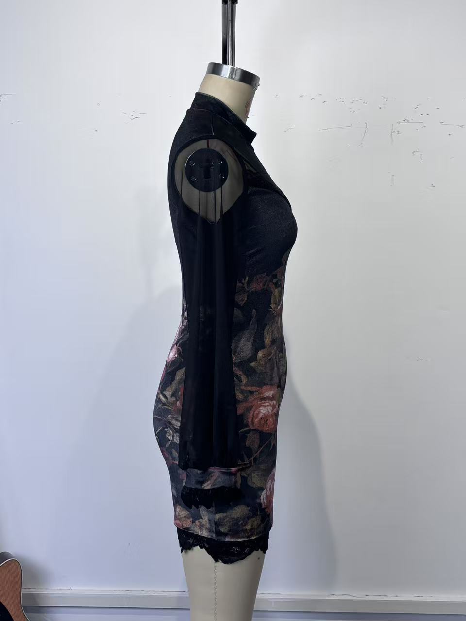 Lace trim and printed mesh bodycon mini dress