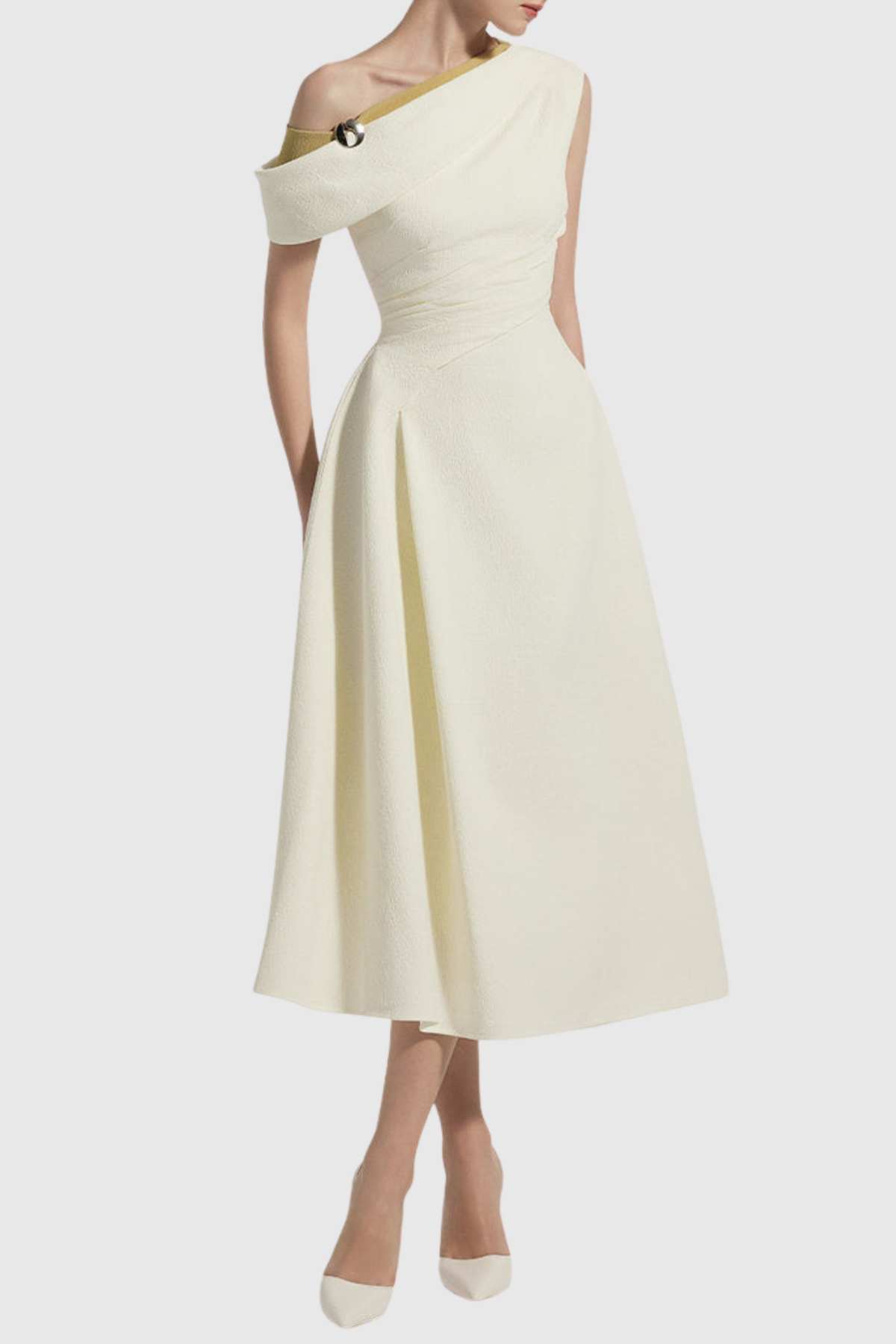 Phinea One Shouder Ruched Midi Dress