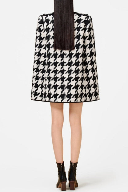 Raylan Houndstooth Cape - Black