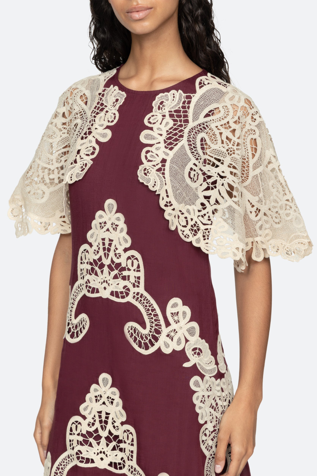 Ruio Cochet Shawl Lace Midi Dress - Wine