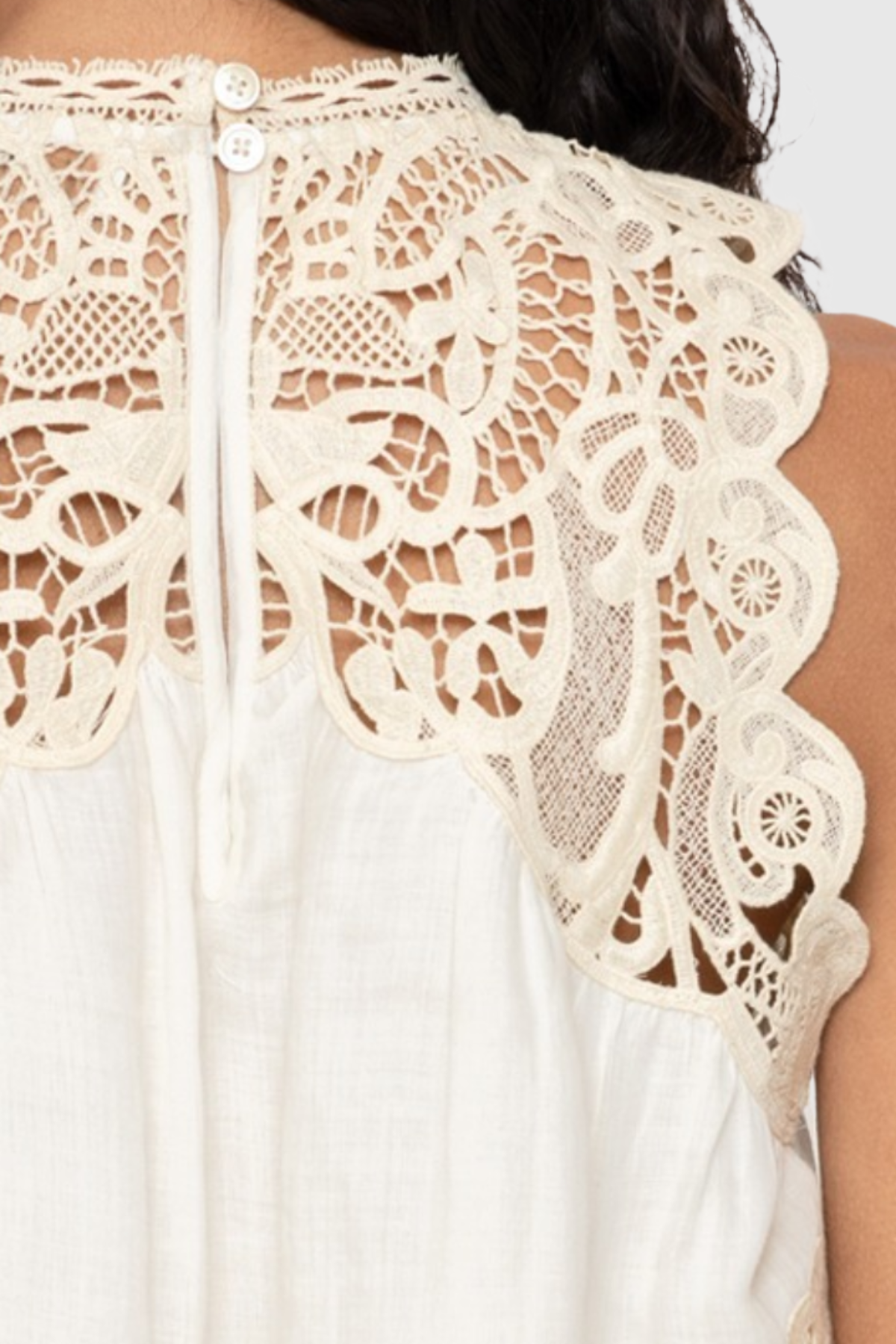 Ruio Cochet Sleeveless Lace Top - White