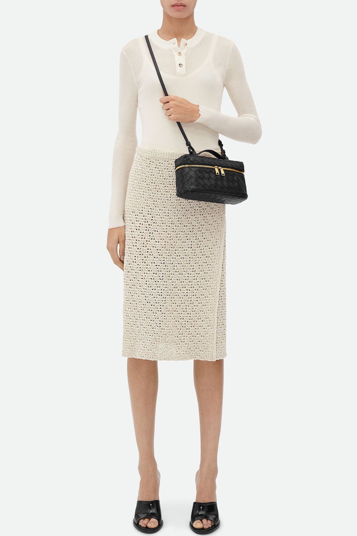 Yaritza Woven Clutch Bag - Black