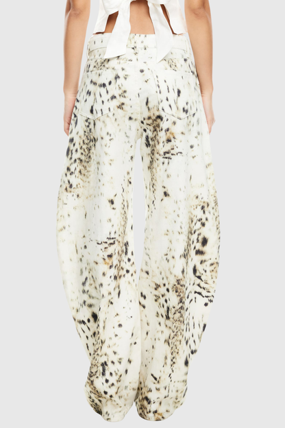 Yerry Leopard Barrel Jeans - White