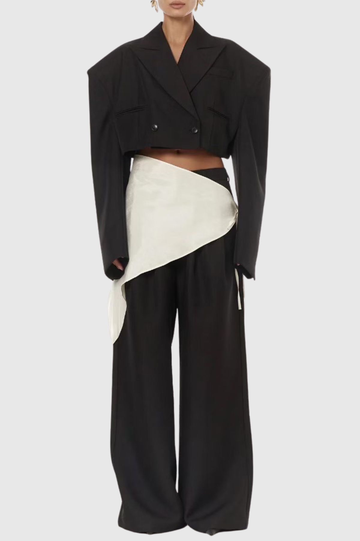 Ziyare Cropped Blazer & Trousers Set - Black
