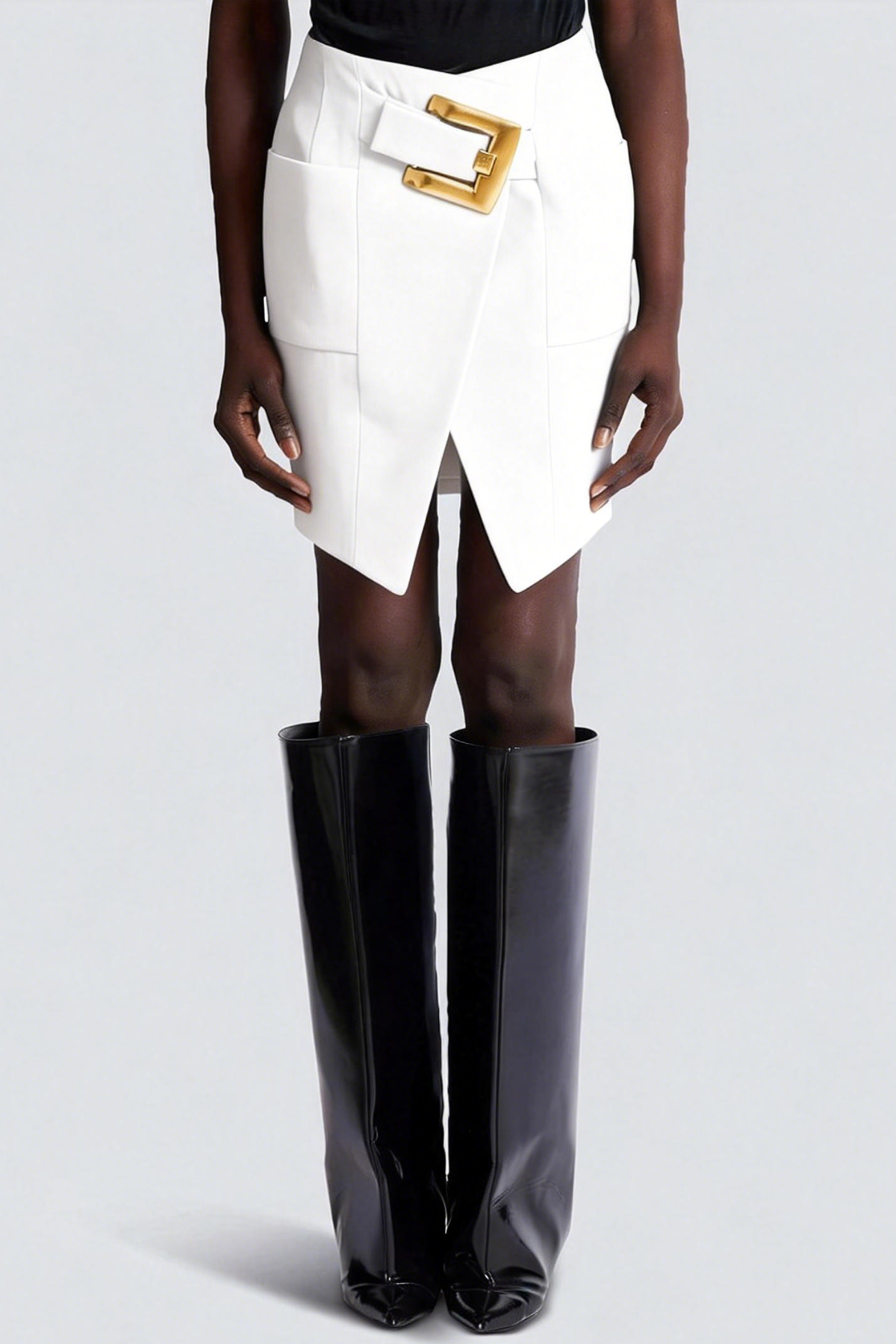 Zuko Gold Belted Mini Skirt - White
