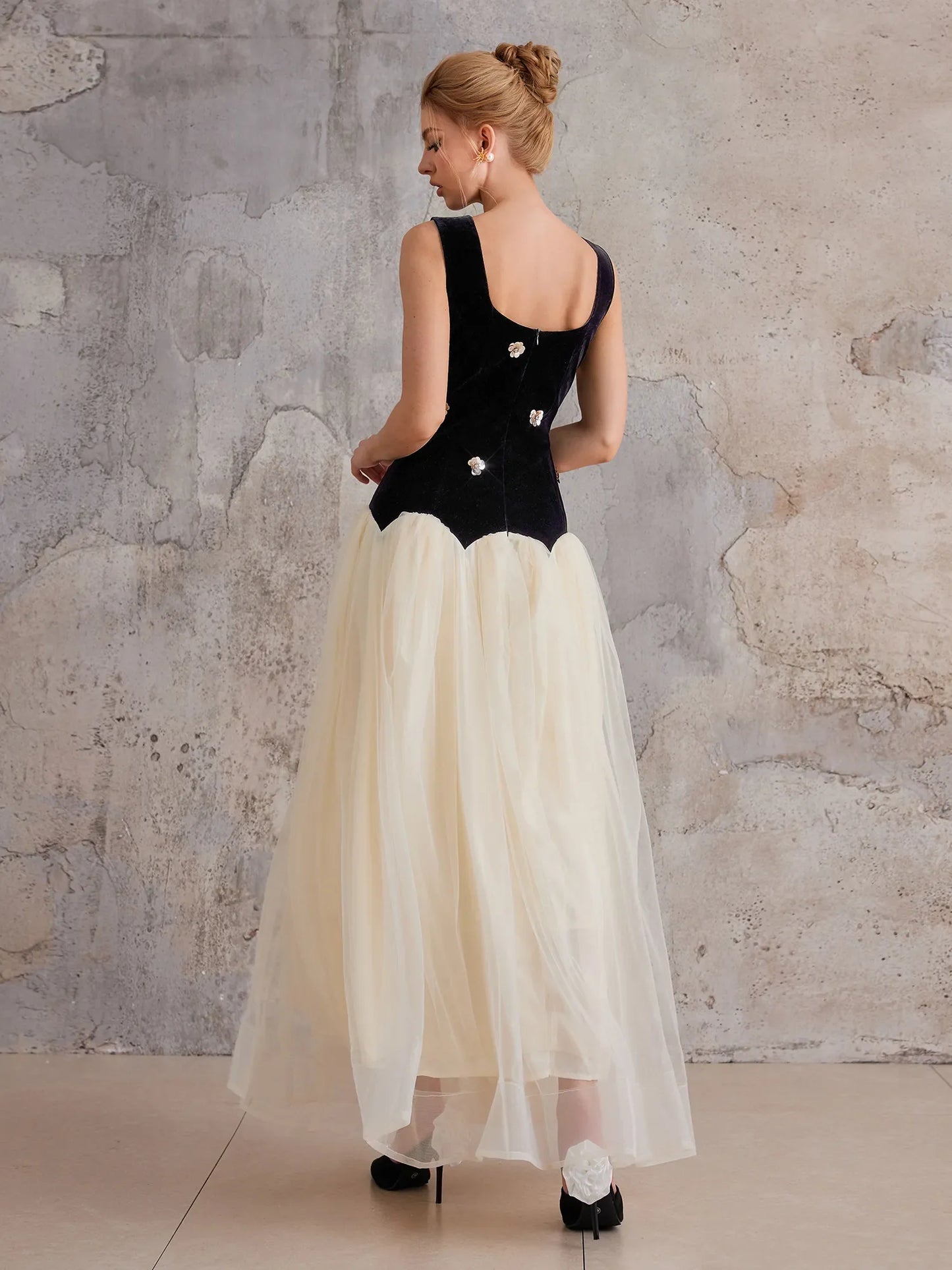 Empire-Waist Sleeveless Midi Dress