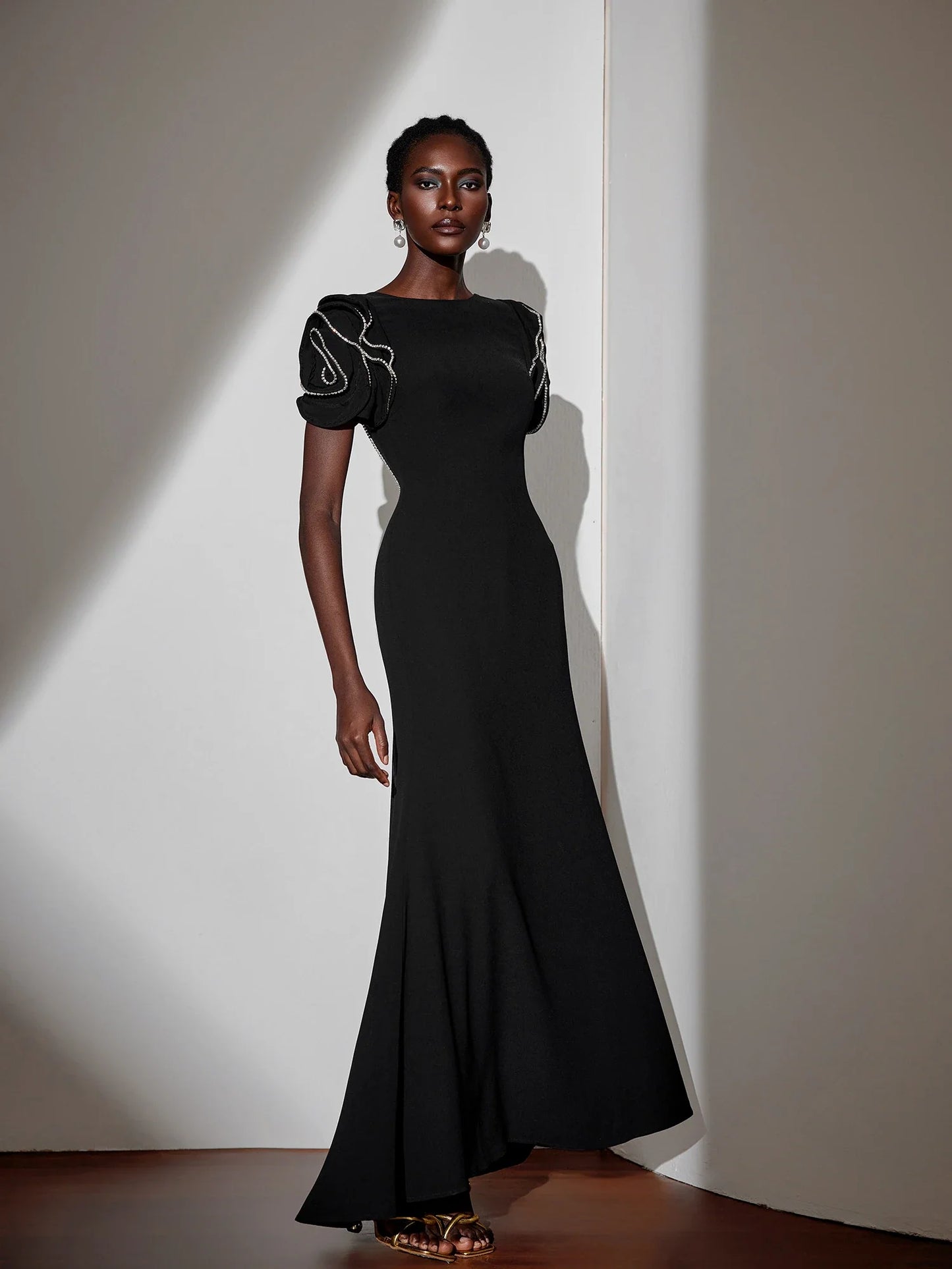 Floral Ruched Short Sleeve Crew Neck Maxi Dress