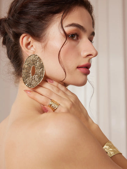 Gold Oval Hollow Earrings