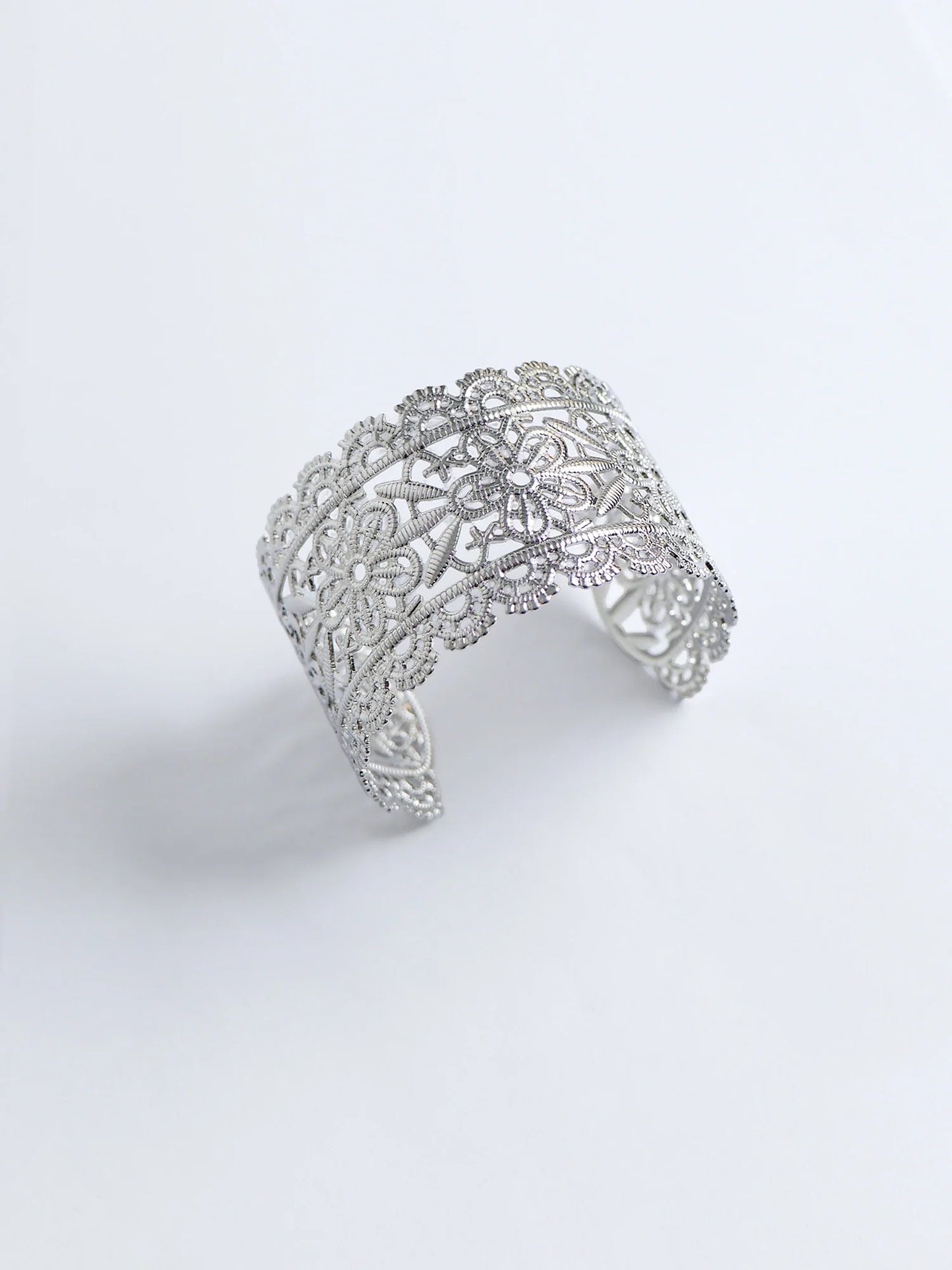 Silver Vintage Flower Cuff Bangle Bracelet