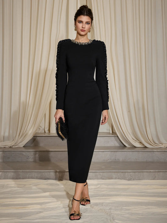 Round Neck Pleated Slim Fit Midi Dress